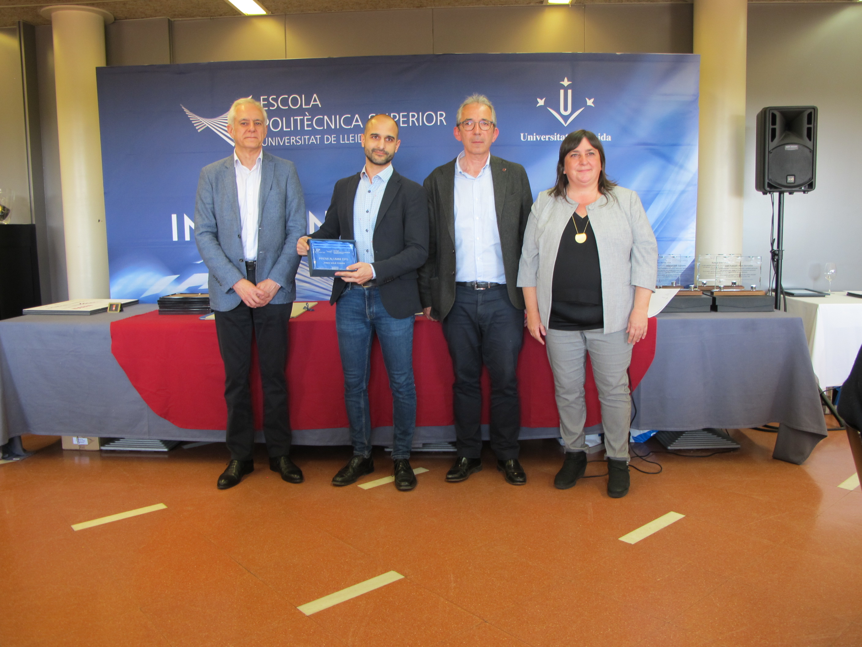 Jordi Solà va rebre el Premi Alumni 2022