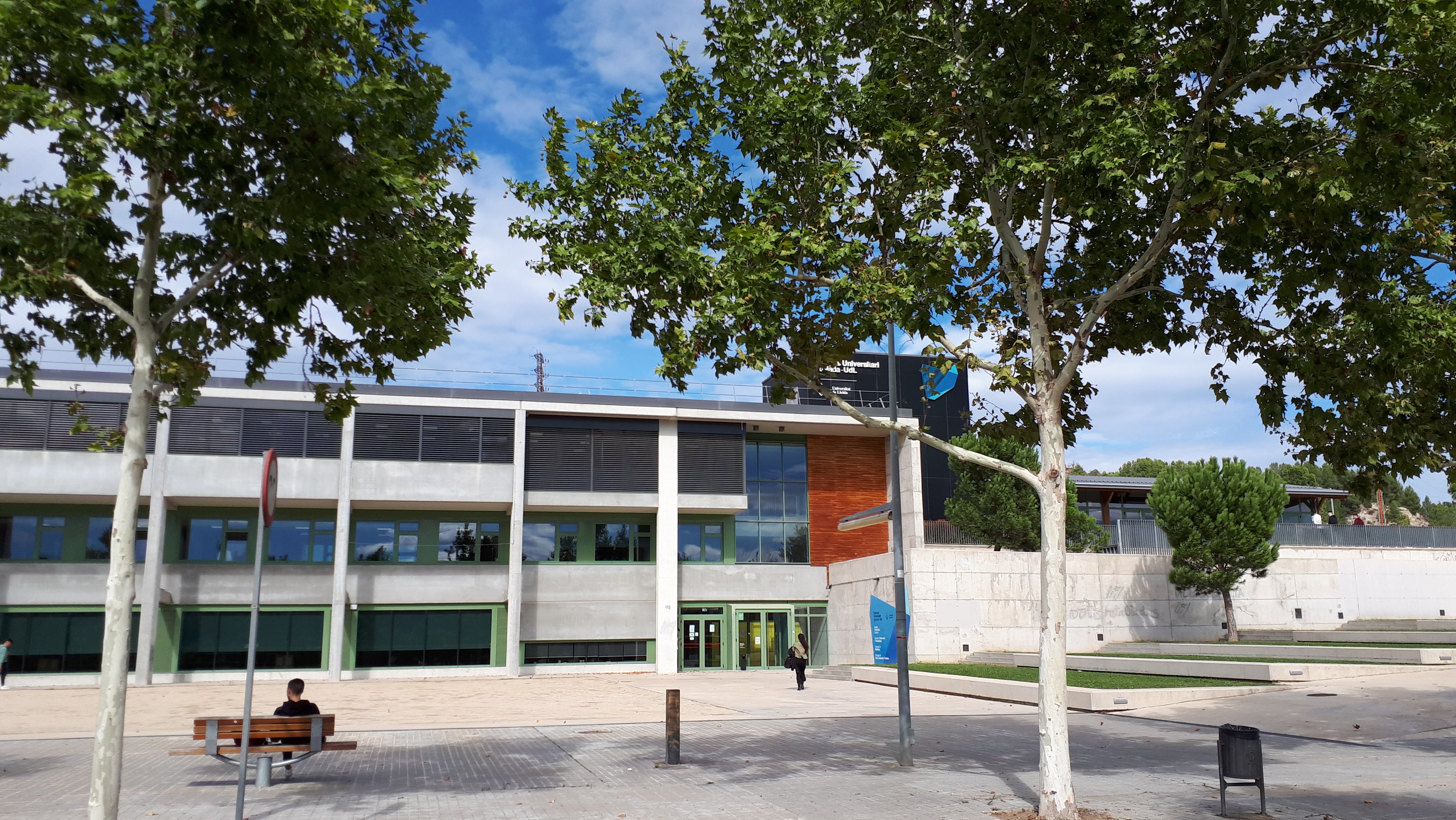 20211005_145734_petit