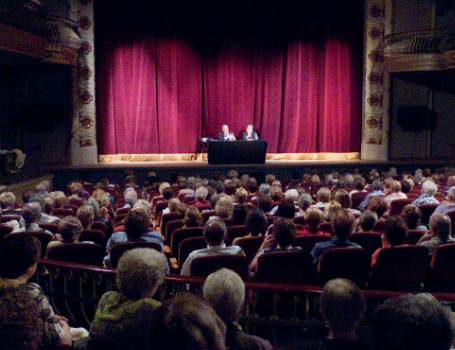 AUGA Aula d'extensió universitària de l'Anoia AUGA_imatge teatre ateneu igualadi