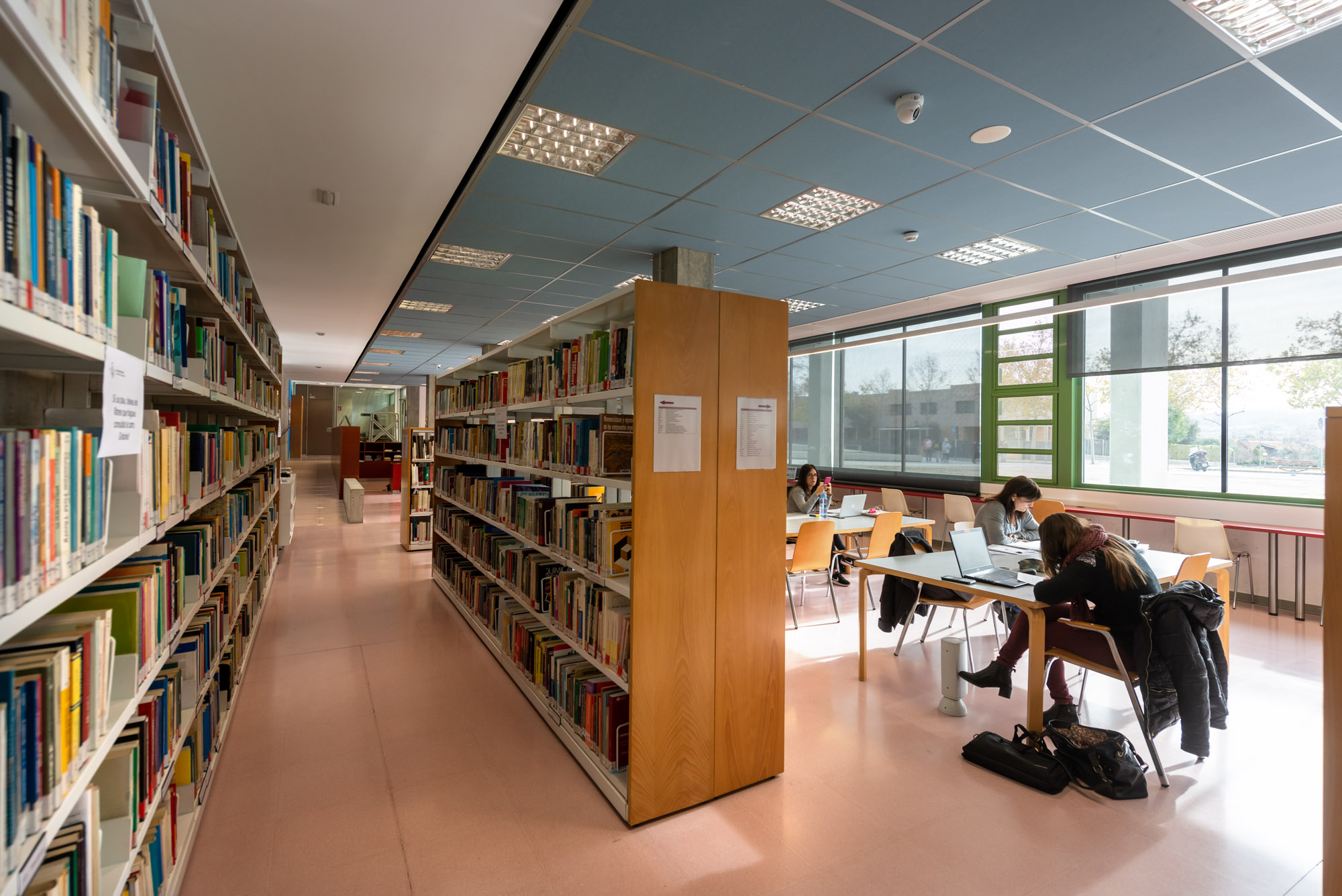 Udl_CampusIgualada_PlaMassa_Biblioteca_Des2019_008